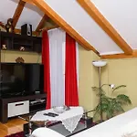 With Wifi - 24358