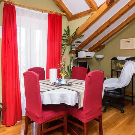 With Wifi - 24358 Šibenik