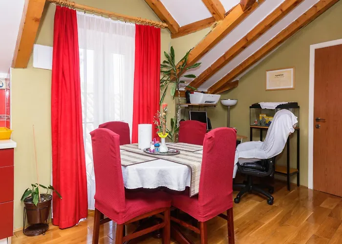 With Wifi - 24358 Sibenik